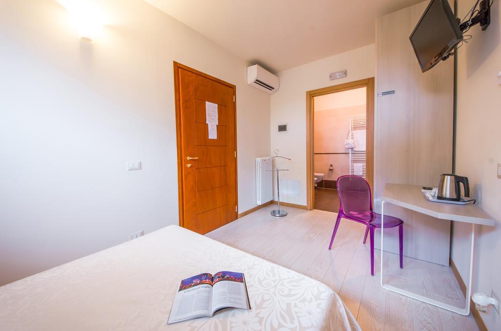 Agriturismo Ca' La Pergola Lugagnano Dış mekan fotoğraf