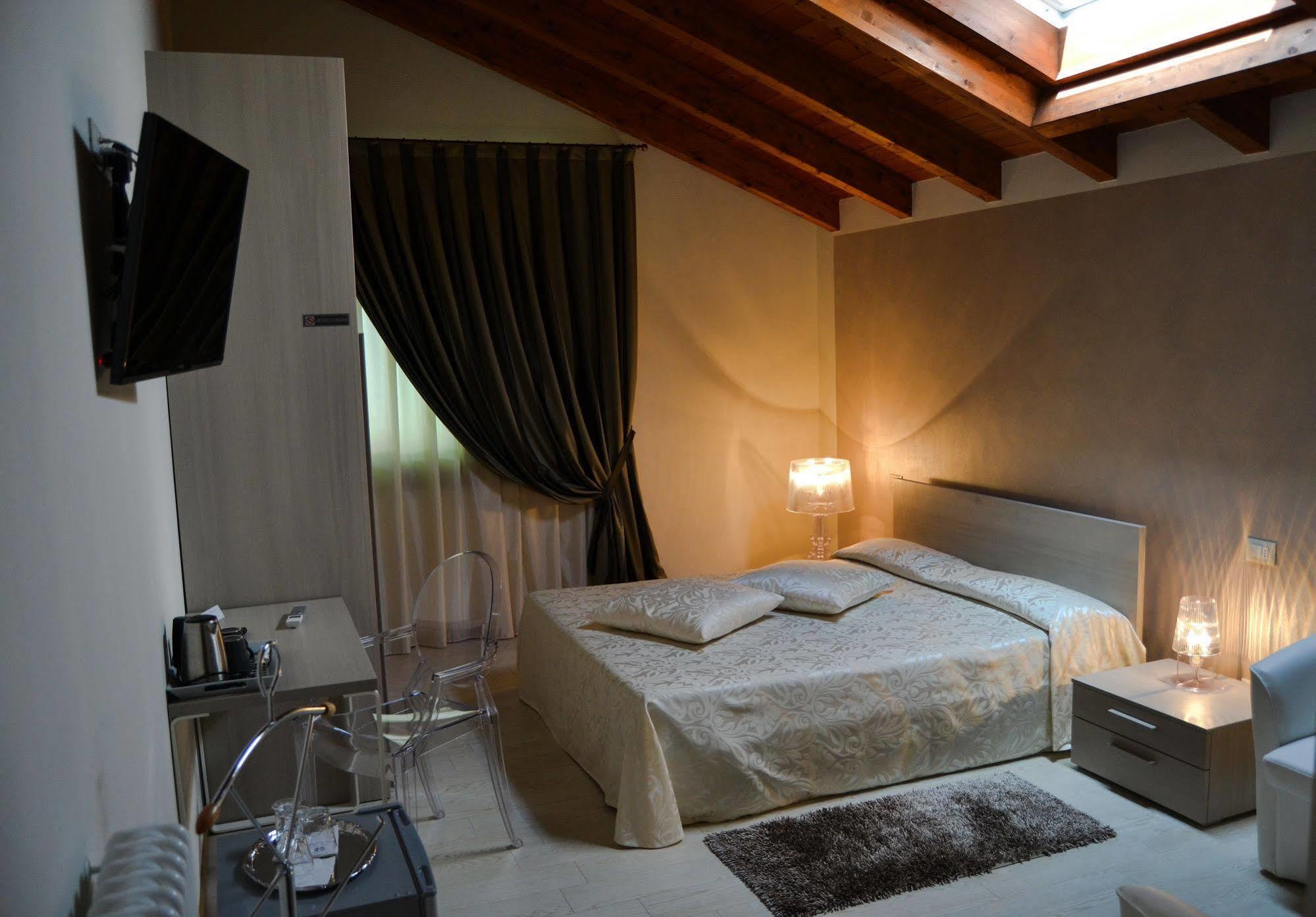 Agriturismo Ca' La Pergola Lugagnano Dış mekan fotoğraf